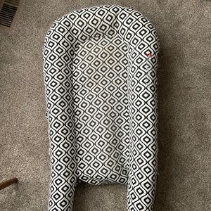 Dockatot Grand